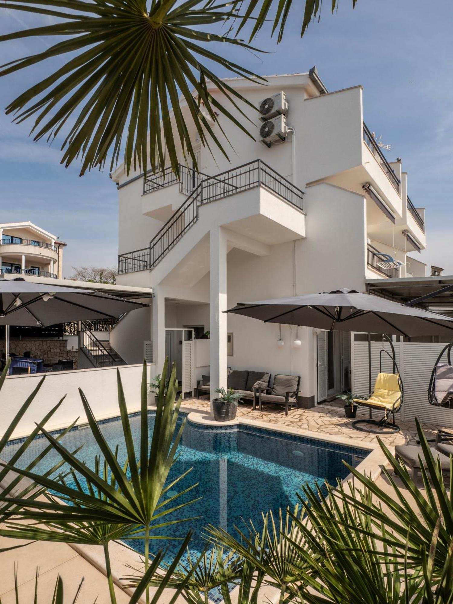 Villa Sirenis Trogir Exteriör bild